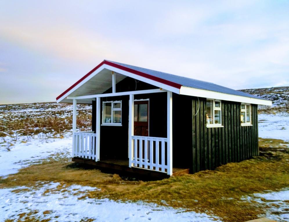 Grásteinn Guesthouse Þórshöfn Esterno foto