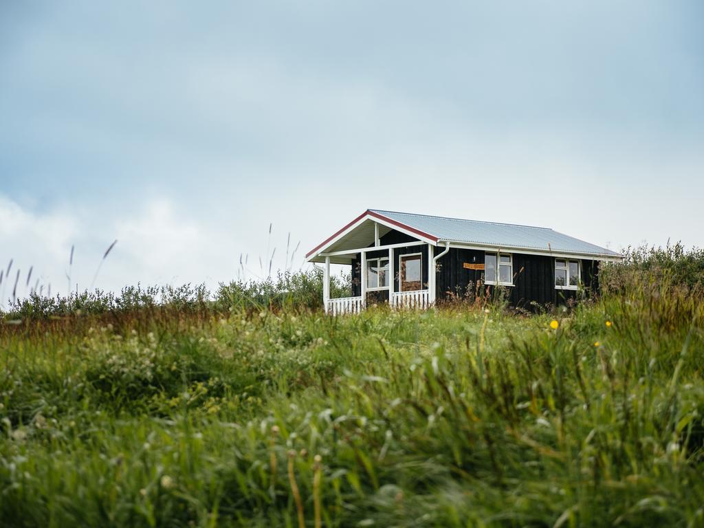 Grásteinn Guesthouse Þórshöfn Esterno foto